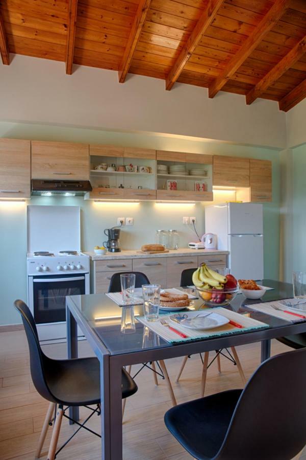Modern Eco Friendly Villa Close To Town Pelekas Dış mekan fotoğraf