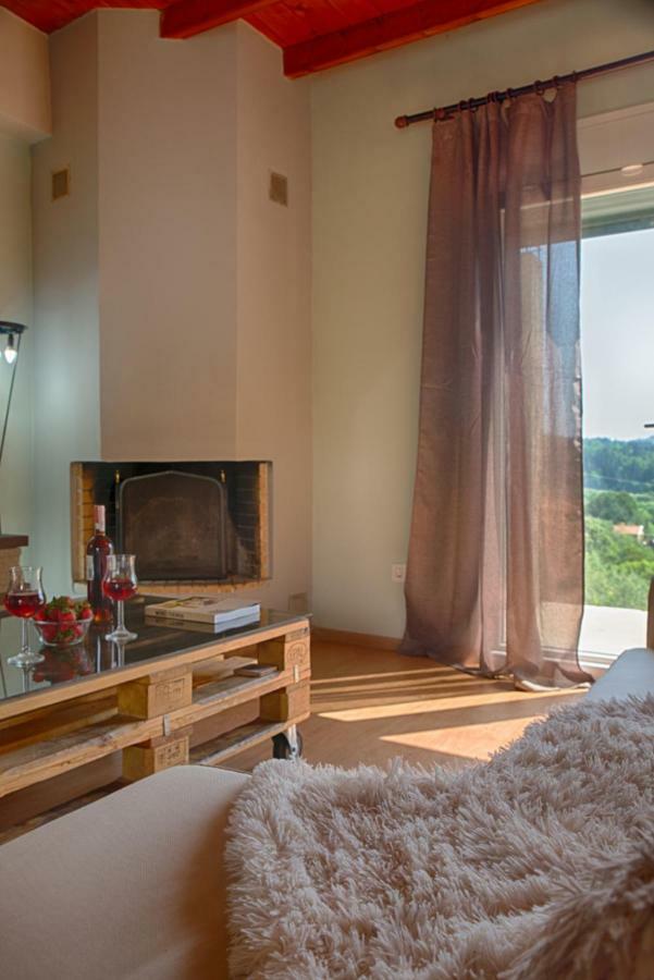 Modern Eco Friendly Villa Close To Town Pelekas Dış mekan fotoğraf