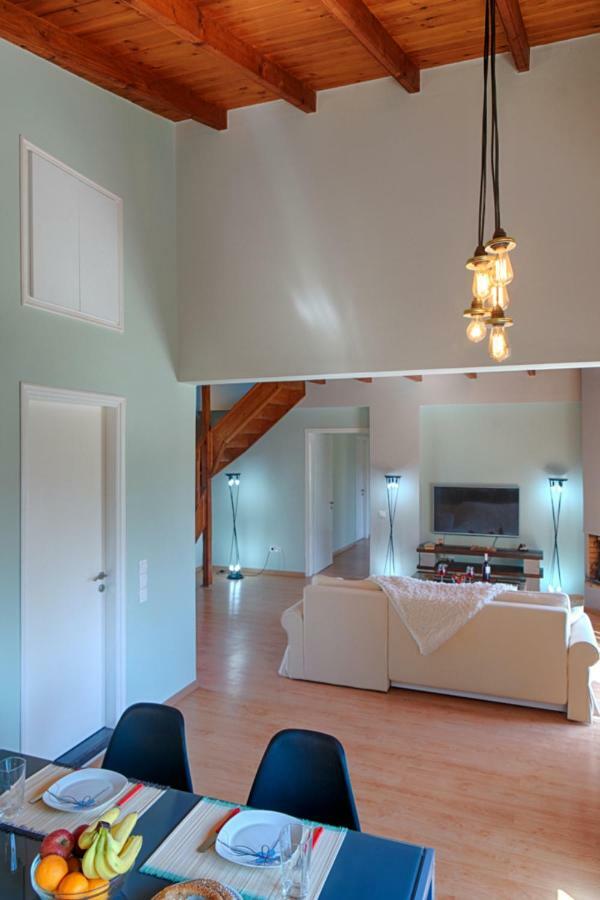 Modern Eco Friendly Villa Close To Town Pelekas Dış mekan fotoğraf