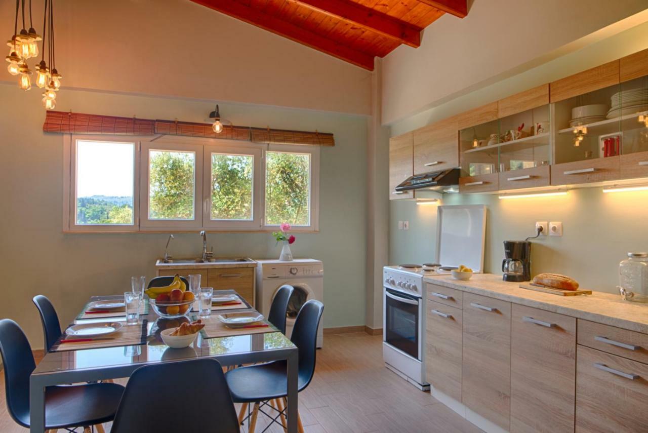 Modern Eco Friendly Villa Close To Town Pelekas Dış mekan fotoğraf